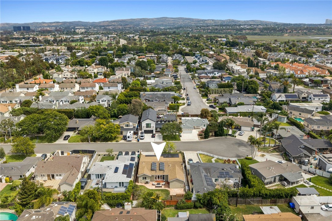 2665 Club Mesa Place