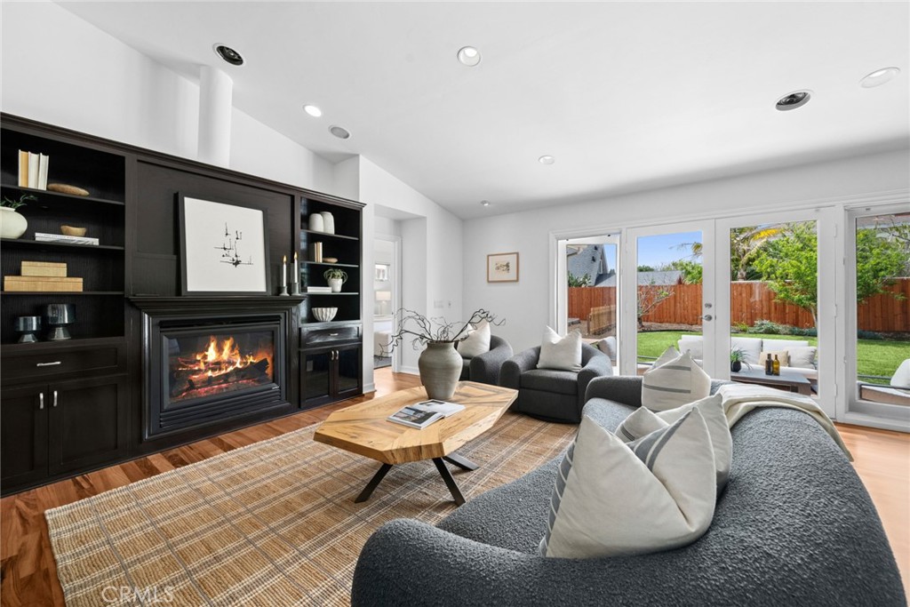 2665 Club Mesa Place