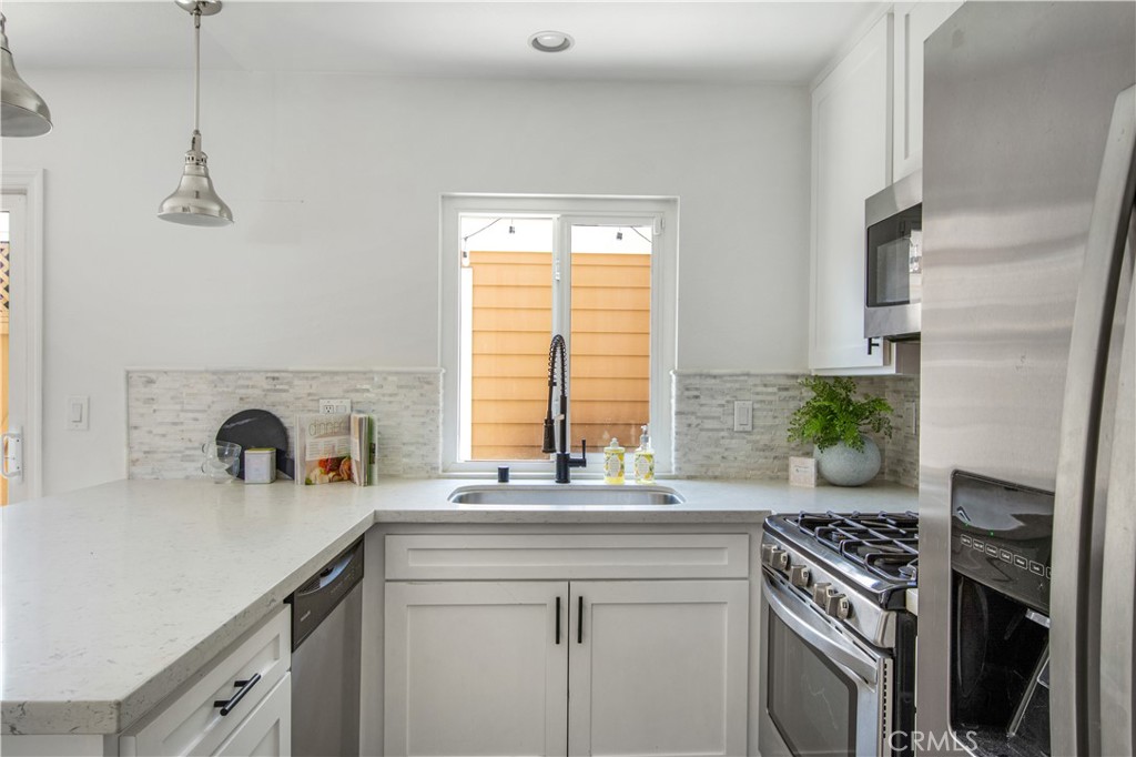 19 Seabird Court