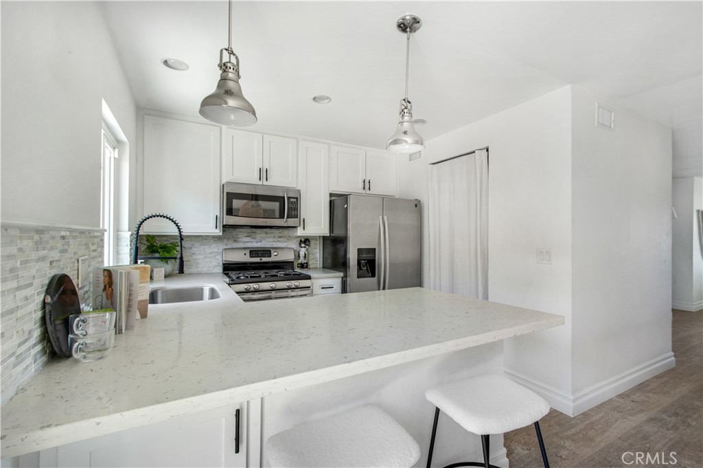 19 Seabird Court