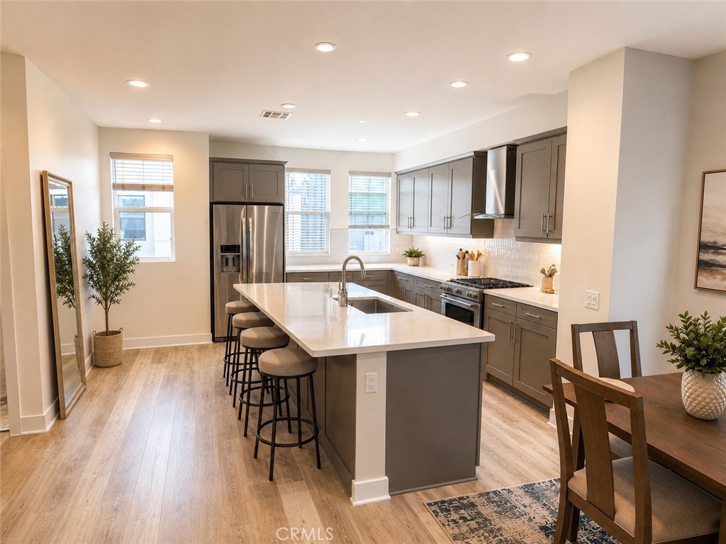 1688 Topanga