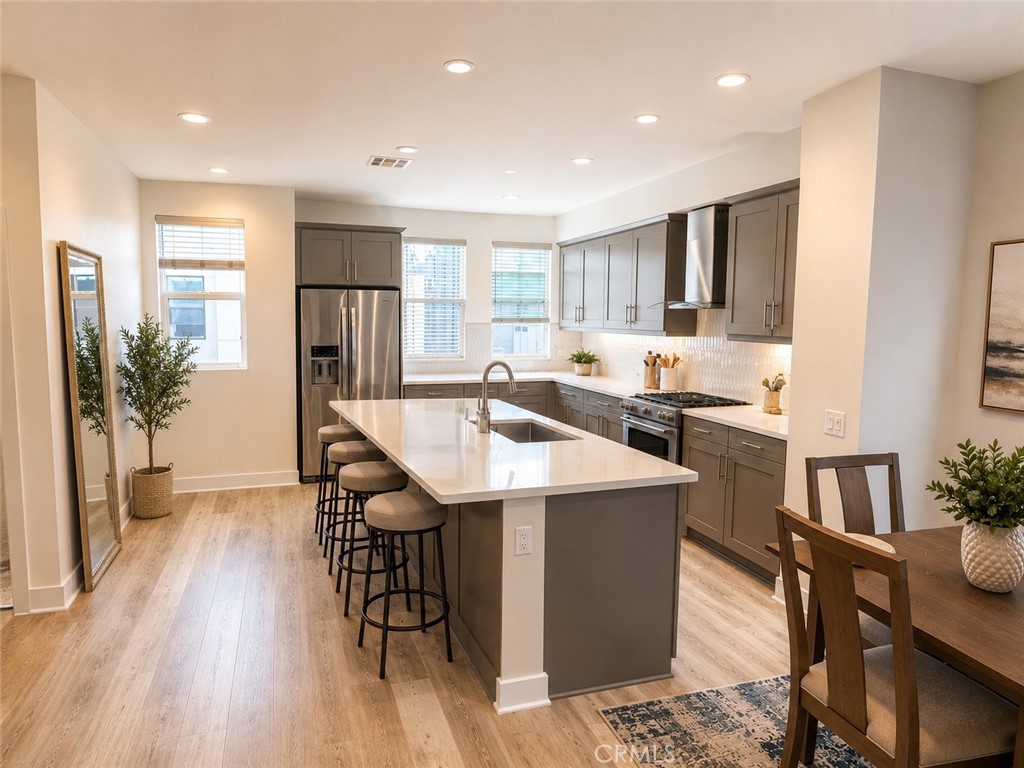 1688 Topanga