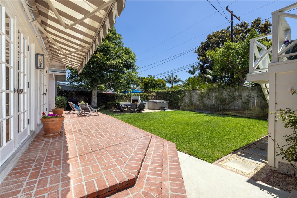 415 Walnut