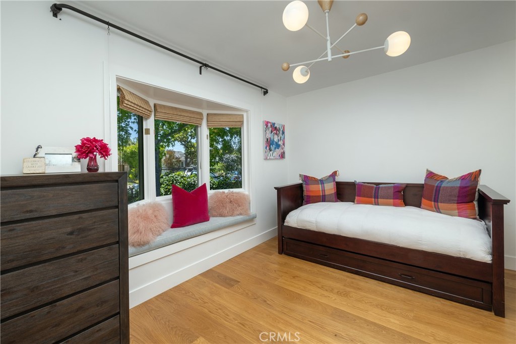 415 Walnut