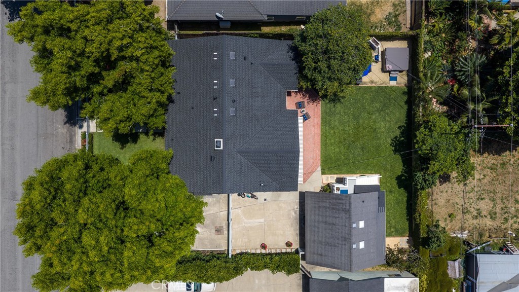 415 Walnut