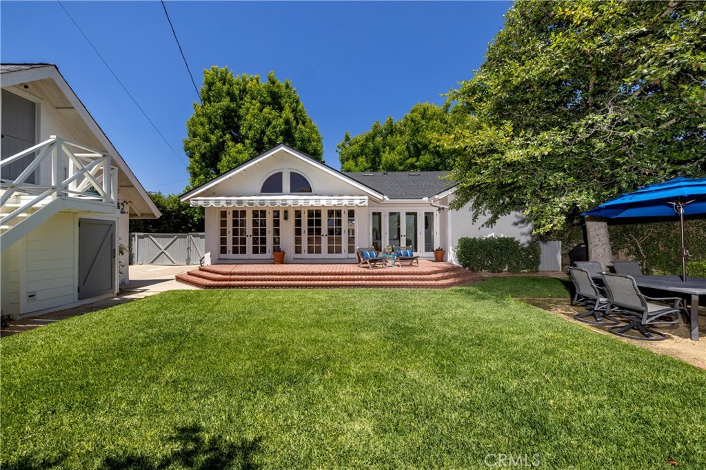 415 Walnut