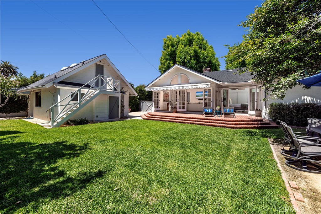 415 Walnut
