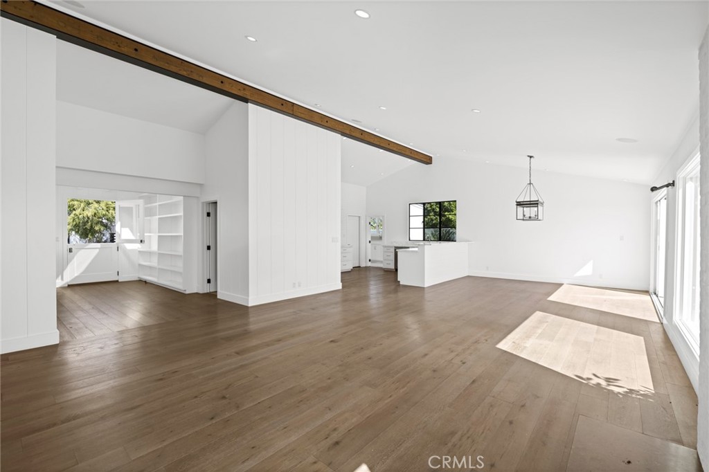 734 Cameo Highlands