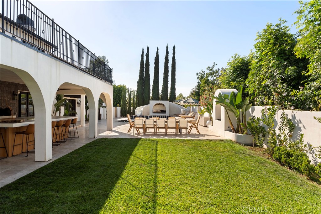 19432 Barrett Hill