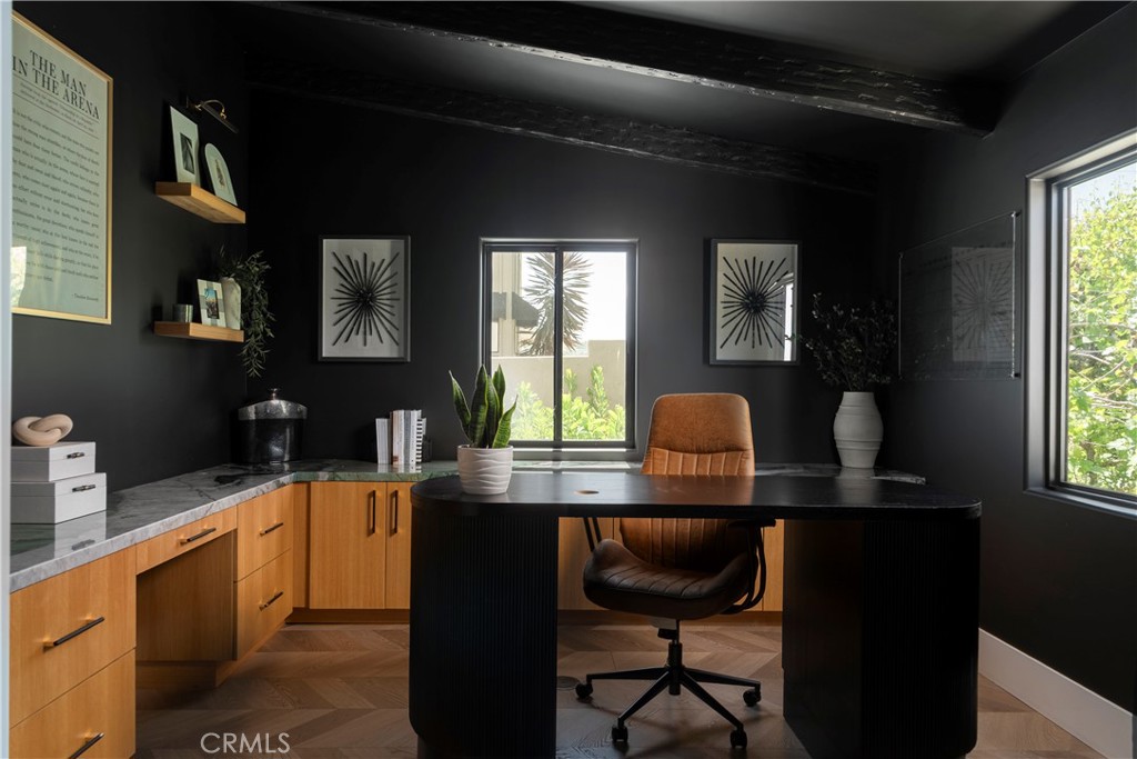 19432 Barrett Hill