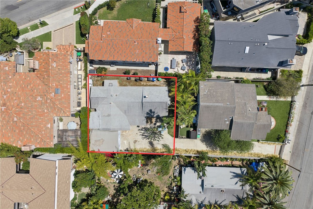 3214 Broad Street