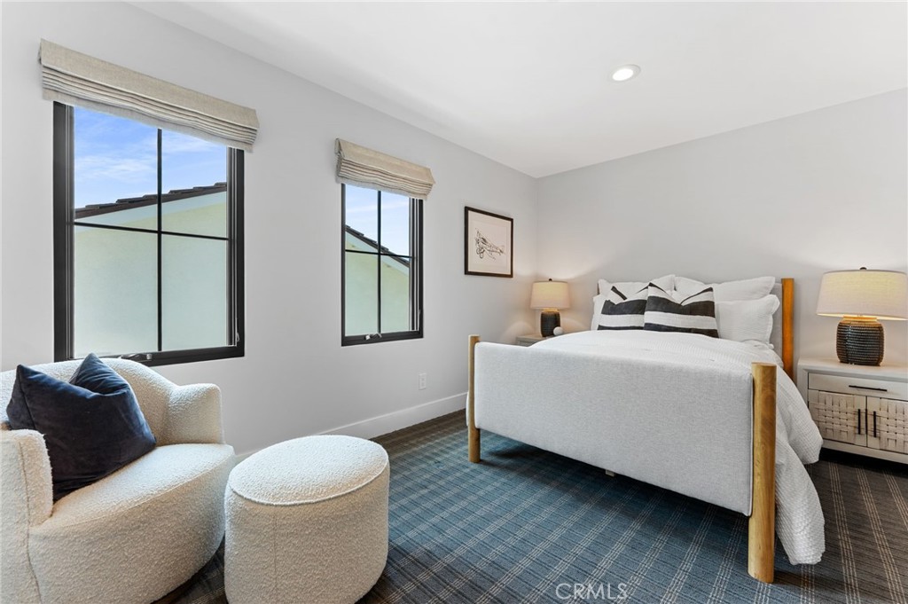 1807 Newport Hills E