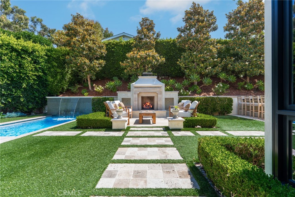 1807 Newport Hills E