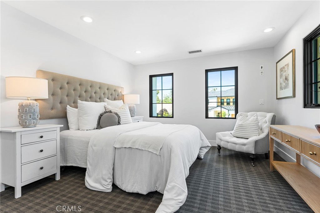 1807 Newport Hills E
