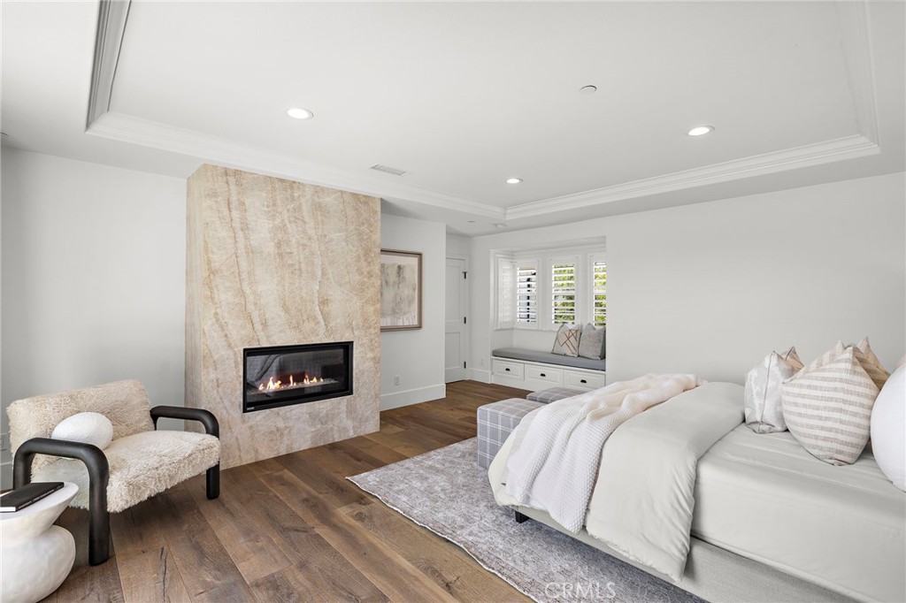 8 Brittlestar Road