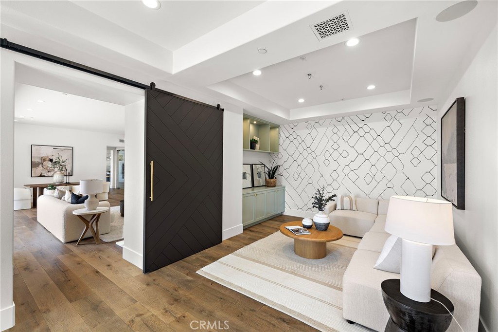 8 Brittlestar Road