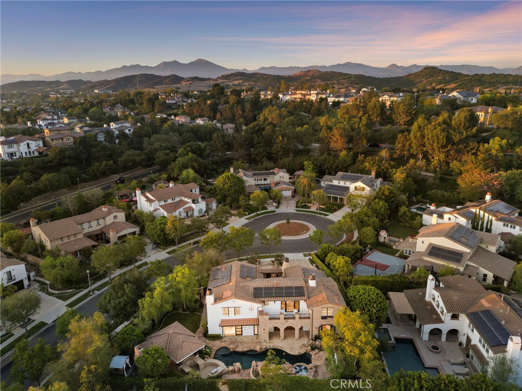 8 Brittlestar Road