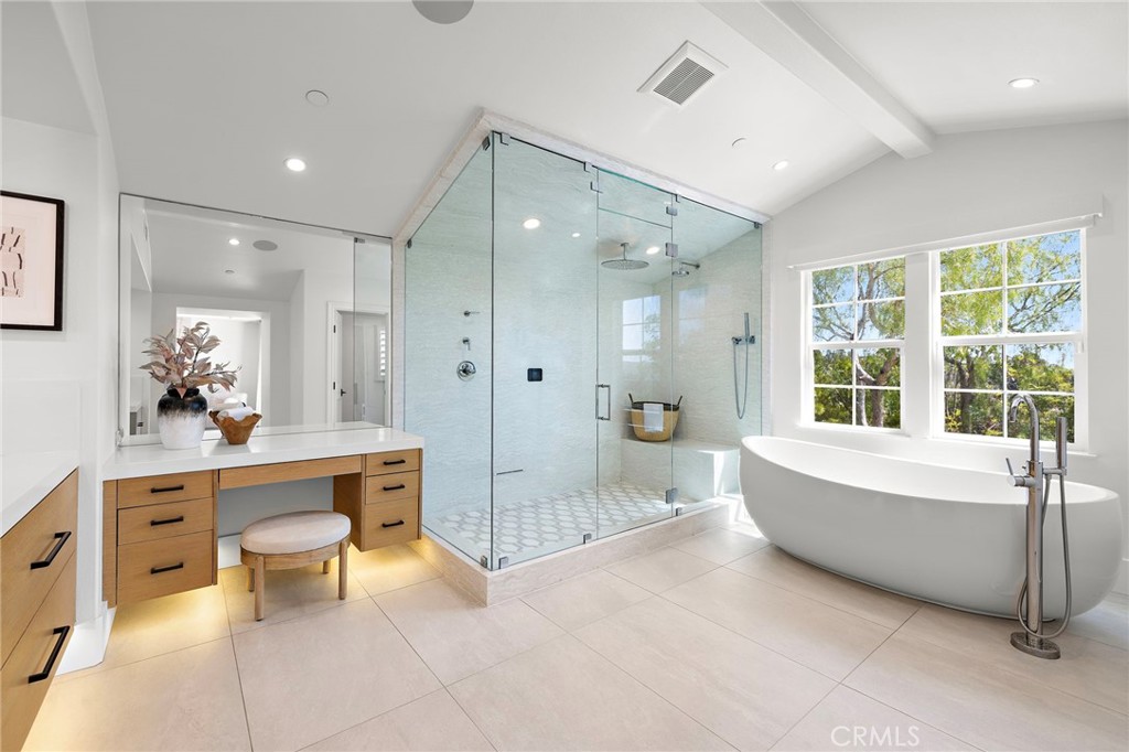 8 Brittlestar Road