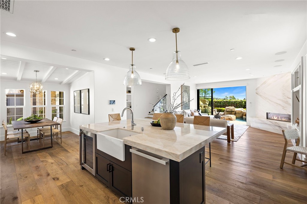 8 Brittlestar Road