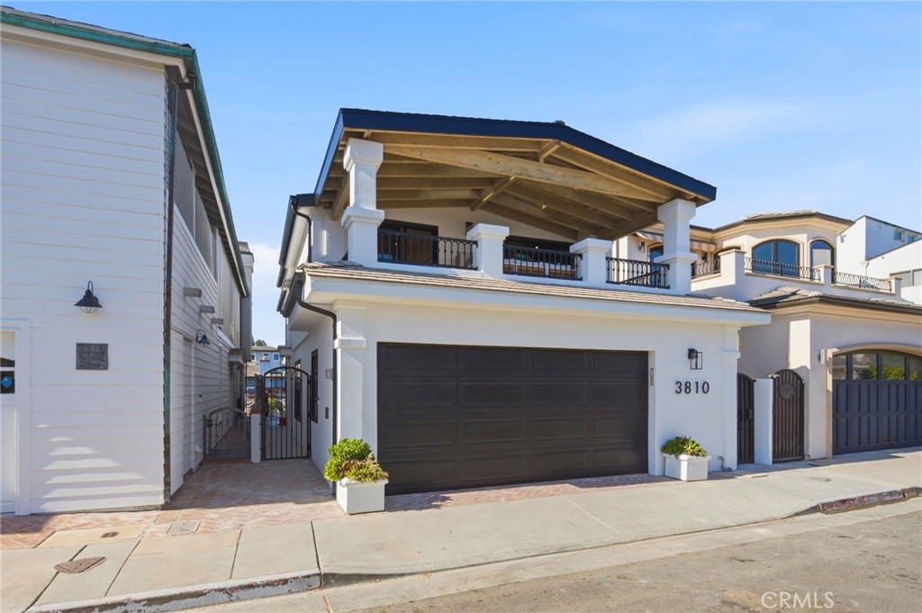 3810 Channel Place
