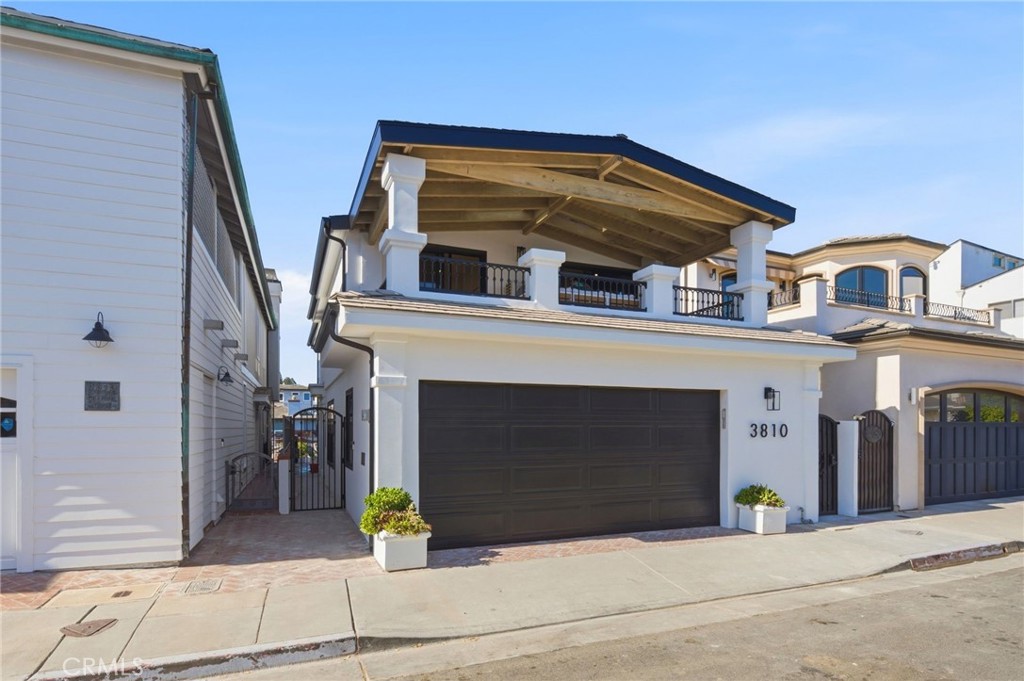 3810 Channel Place