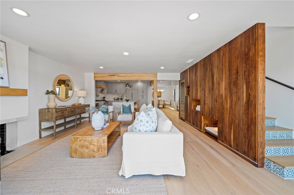 3810 Channel Place