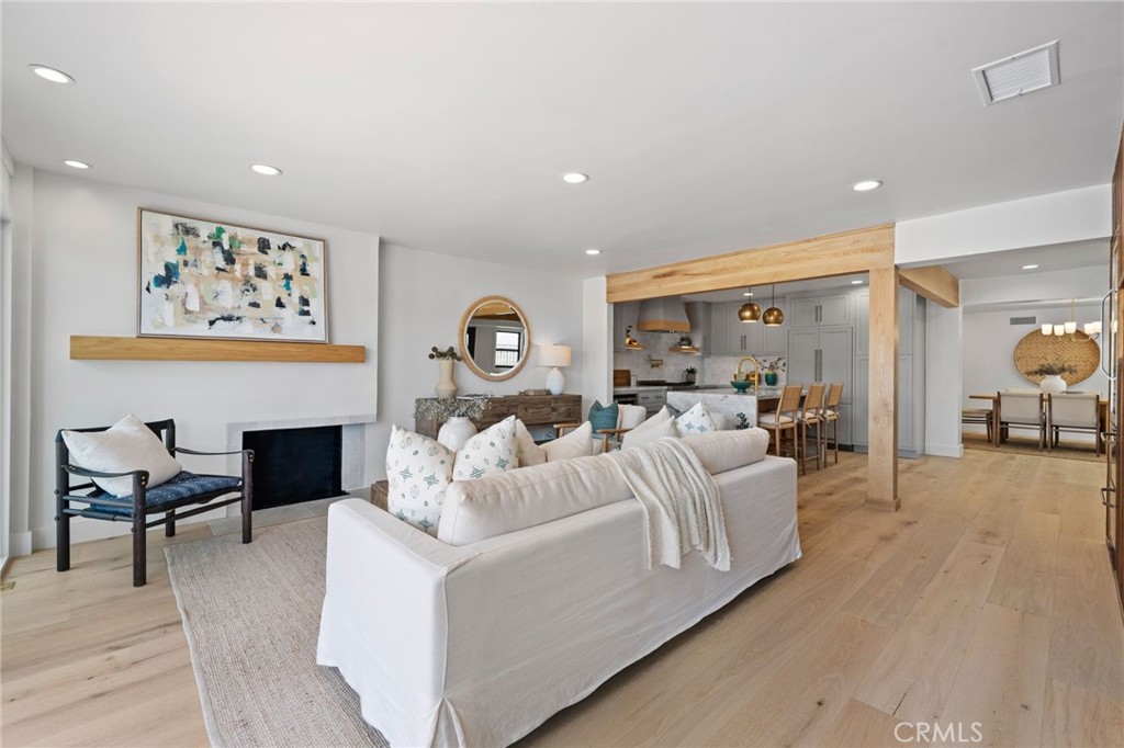 3810 Channel Place