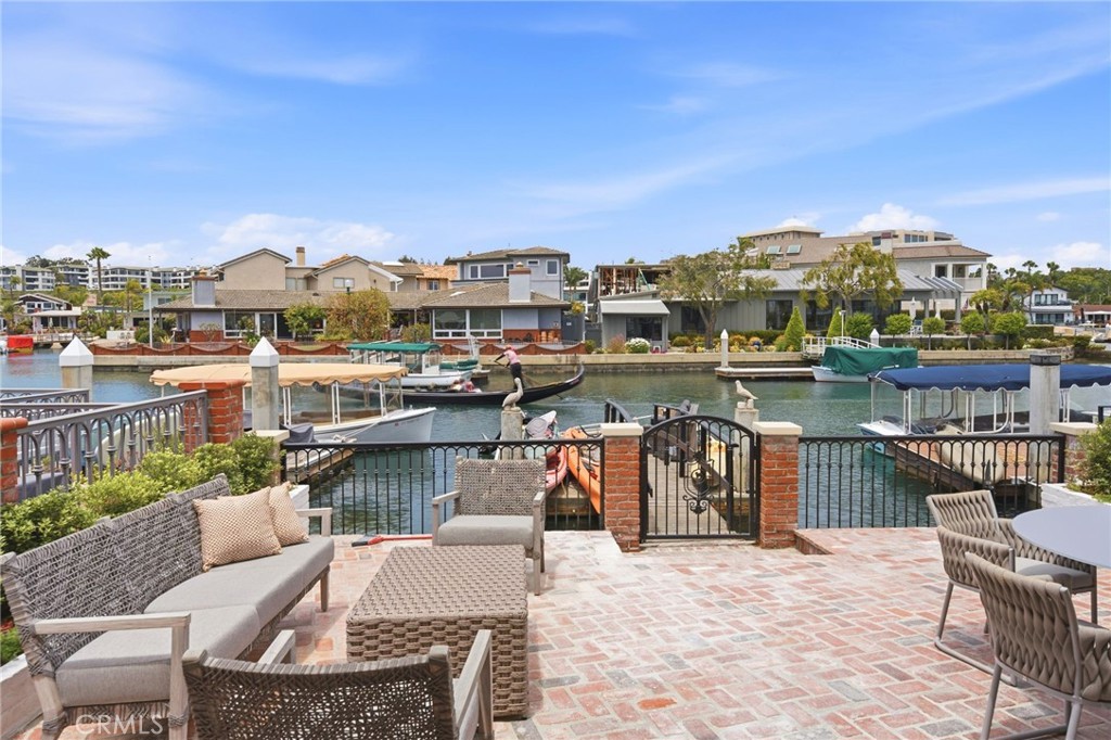 3810 Channel Place