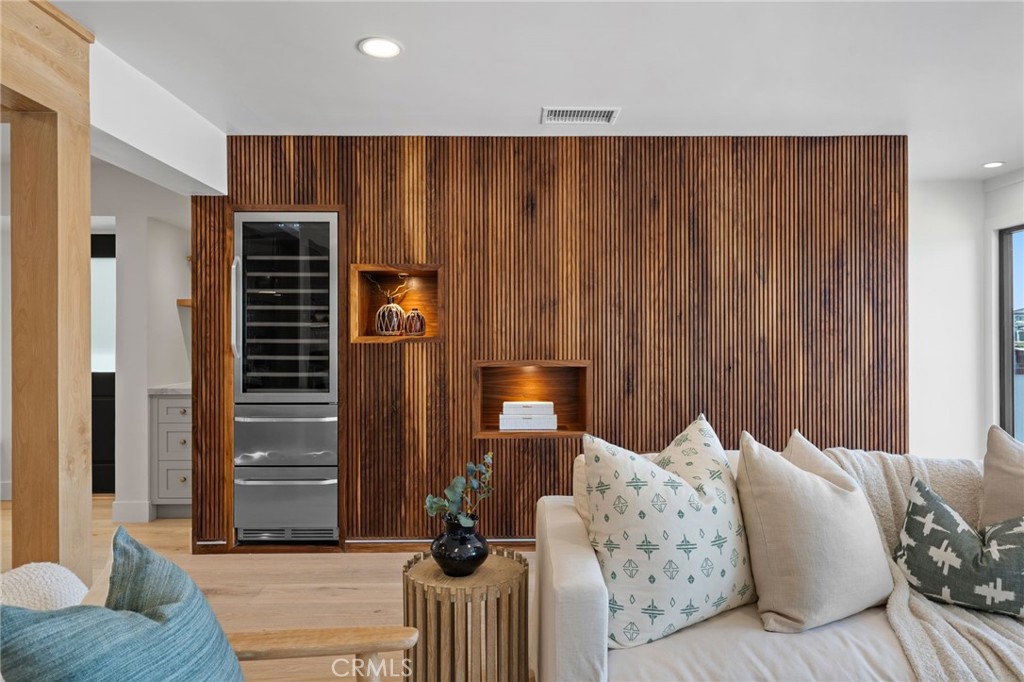 3810 Channel Place
