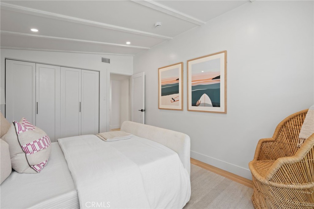 3810 Channel Place