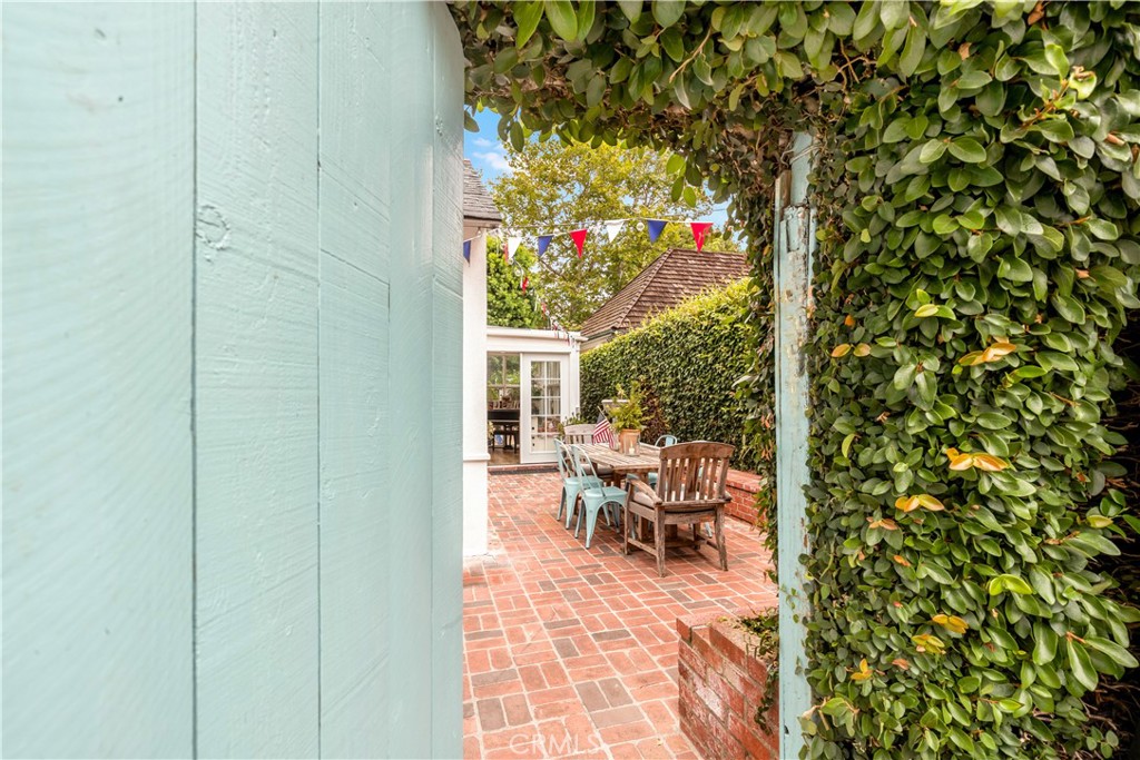 2632 Vista Drive