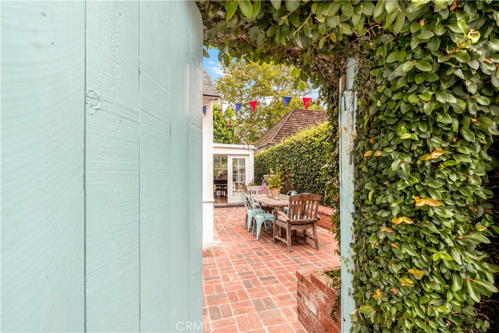 2632 Vista Drive