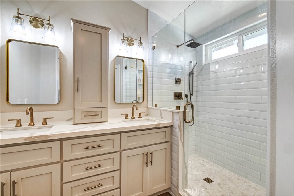 5846 Mimosa Court