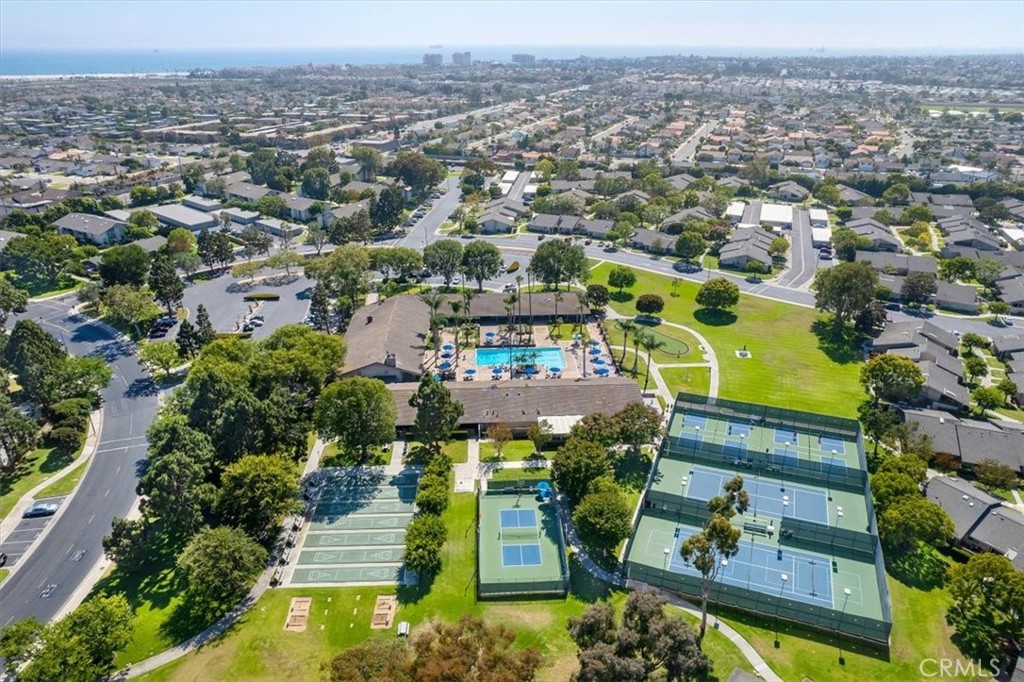 8877 Lauderdale Court