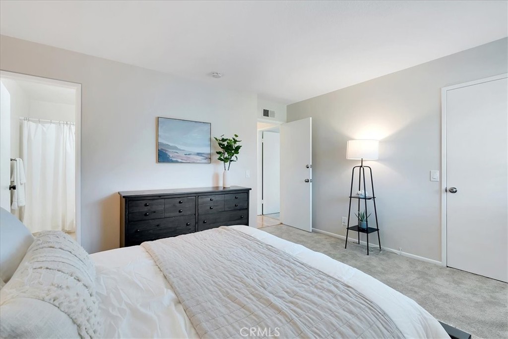 8877 Lauderdale Court