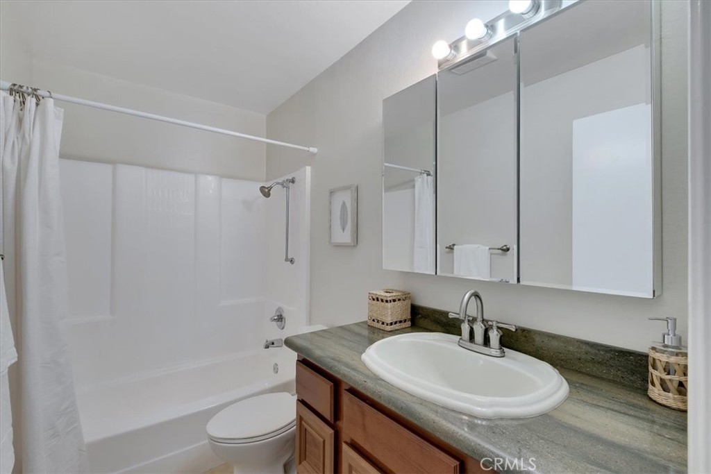 8877 Lauderdale Court