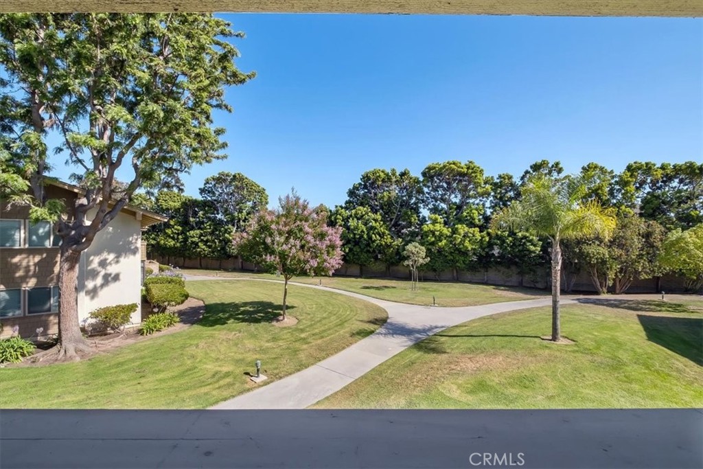 8877 Lauderdale Court