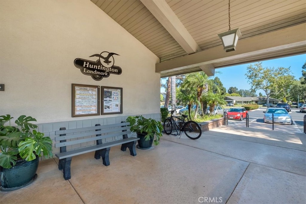 8877 Lauderdale Court