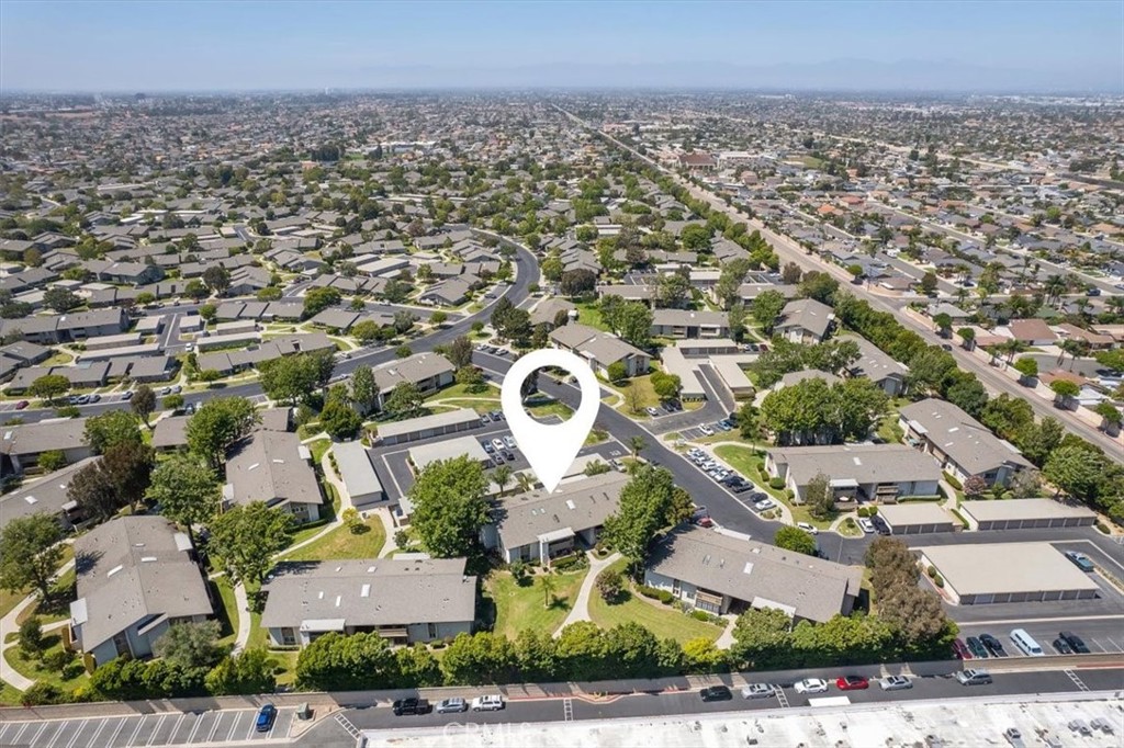 8877 Lauderdale Court