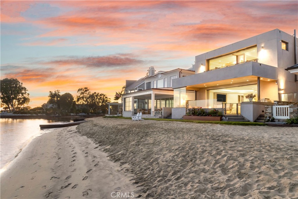 8 Beacon Bay