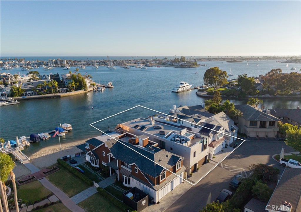 8 Beacon Bay