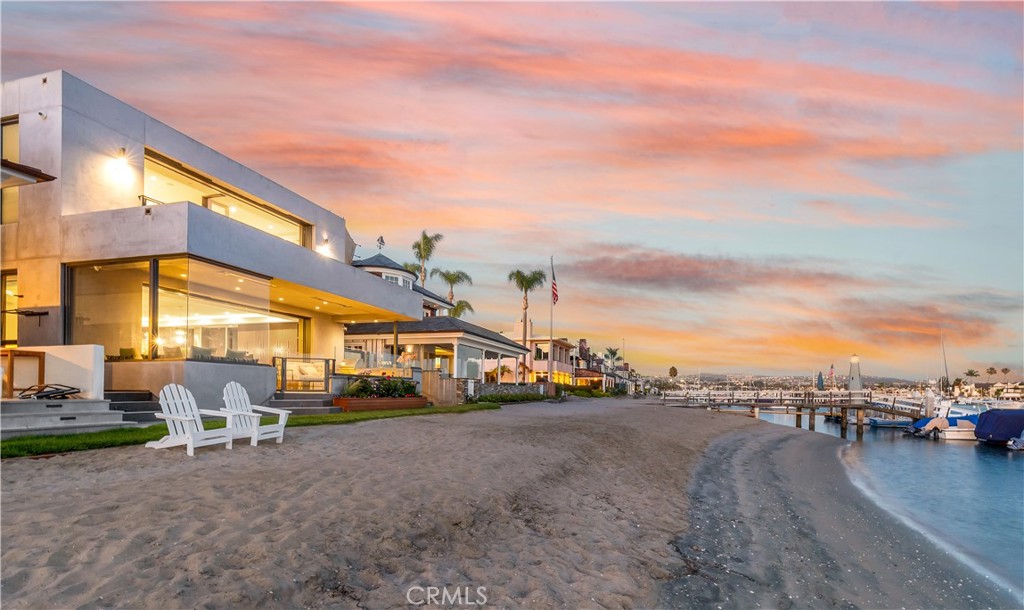 8 Beacon Bay