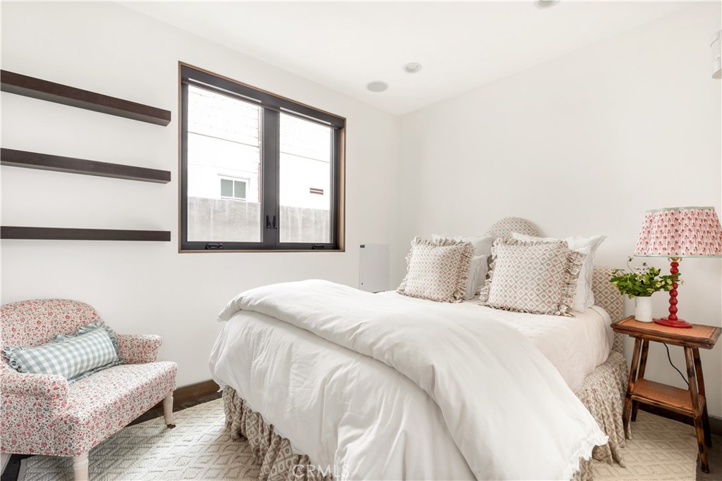 8 Beacon Bay