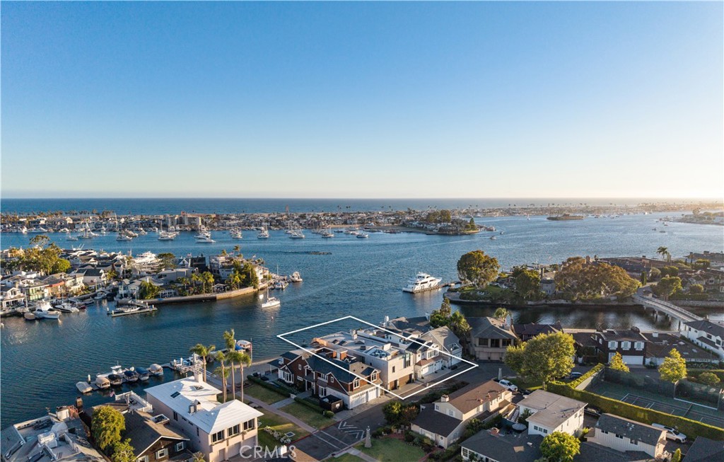 8 Beacon Bay