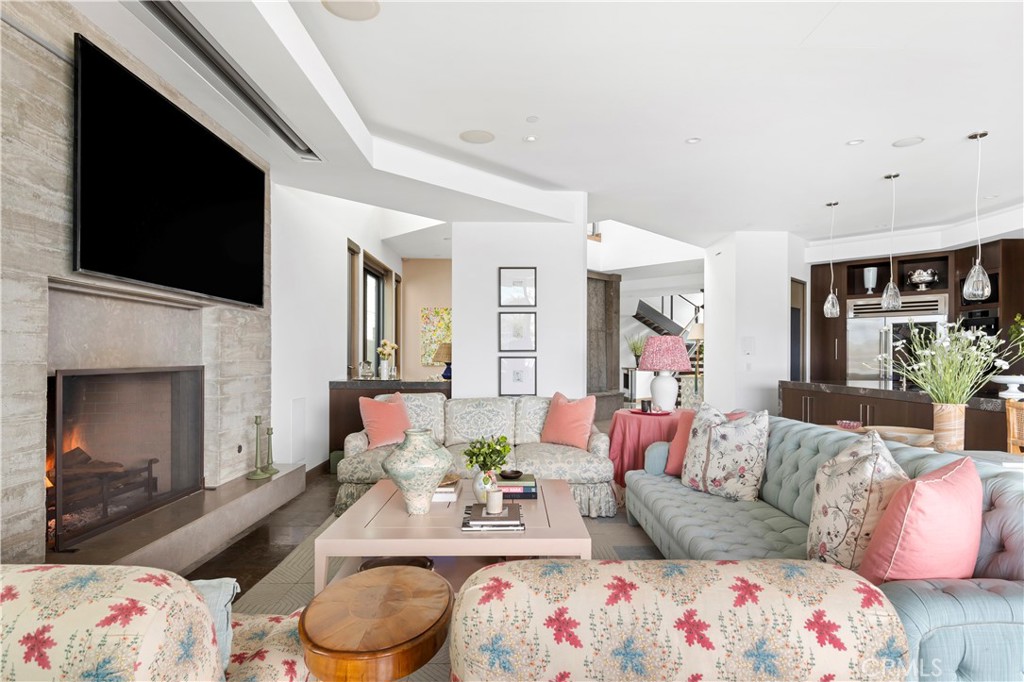 8 Beacon Bay