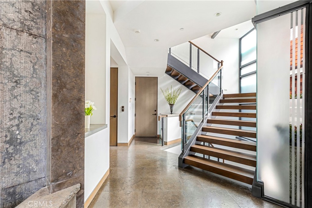 8 Beacon Bay