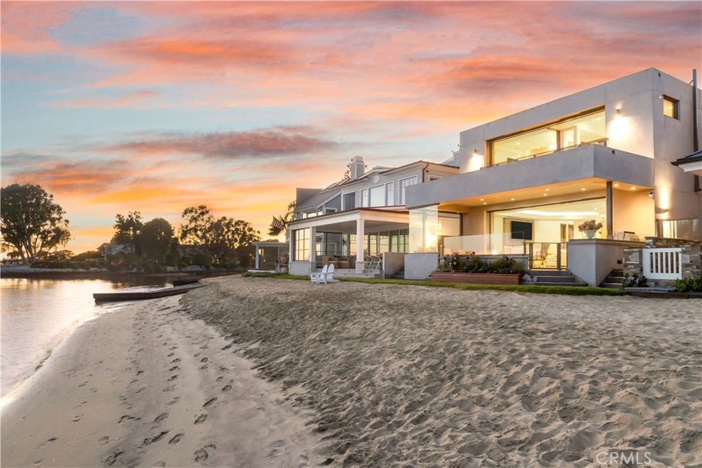 8 Beacon Bay