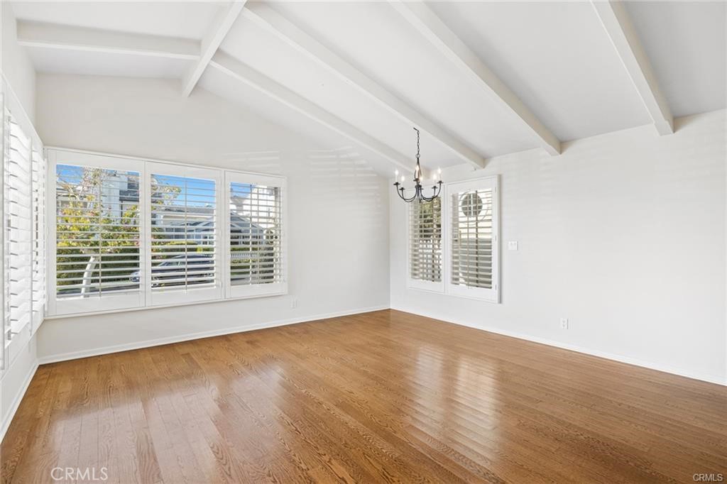 600 Poinsettia Avenue