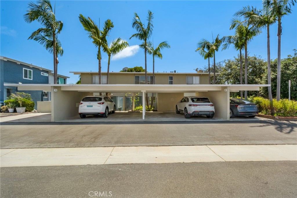 4300 Shorecrest