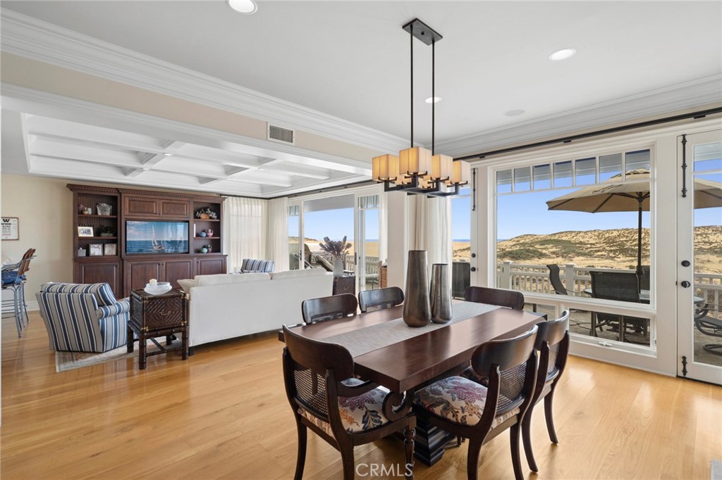 1550 E Oceanfront